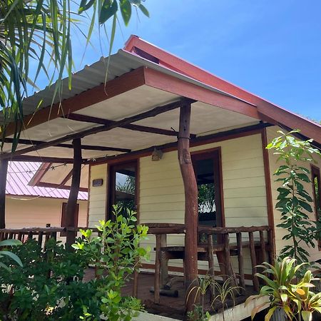Blue Sky Bungalow Koh Jum Dış mekan fotoğraf