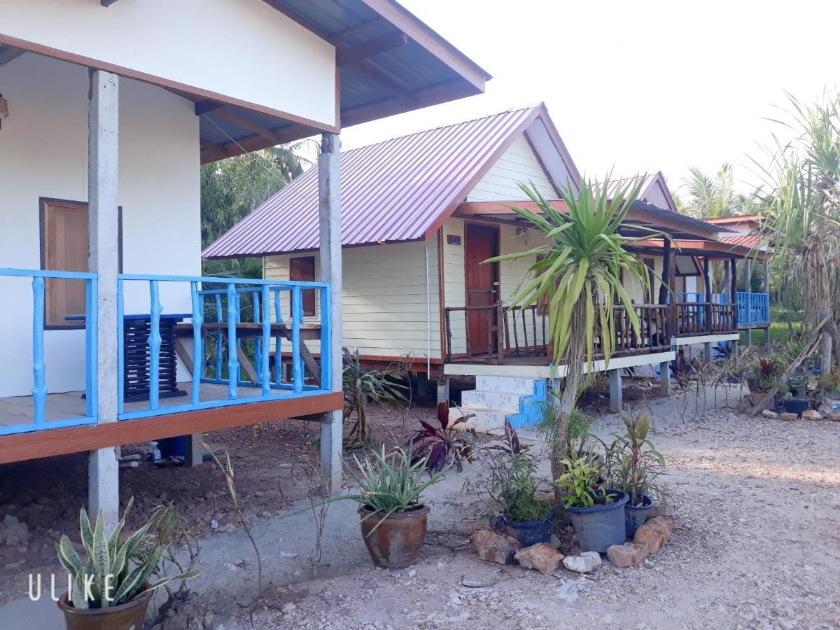 Blue Sky Bungalow Koh Jum Dış mekan fotoğraf