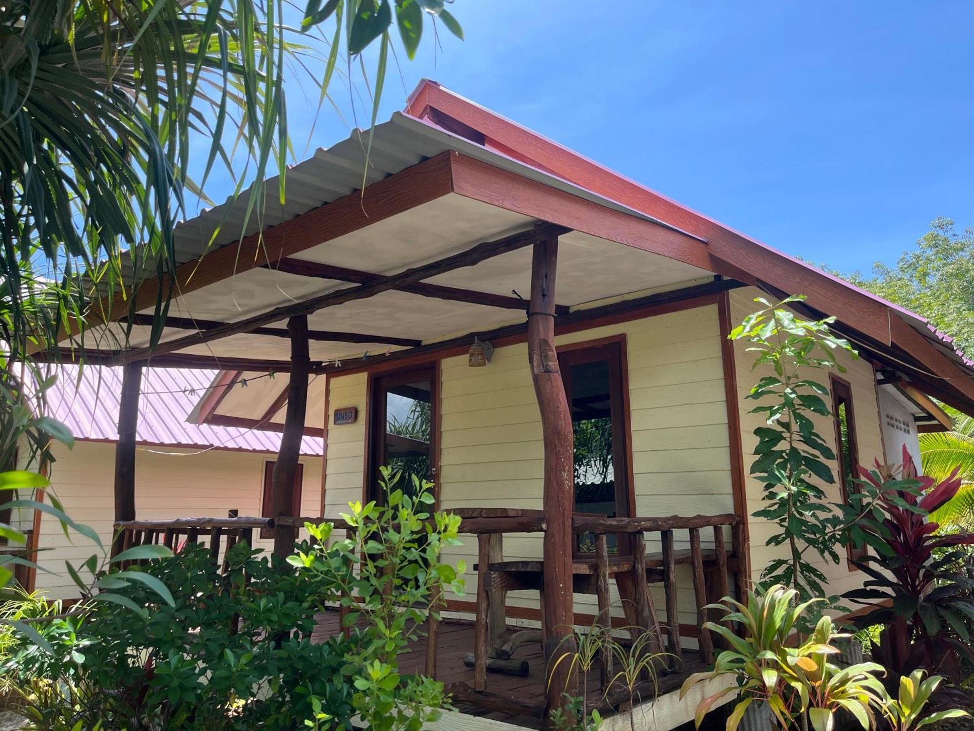Blue Sky Bungalow Koh Jum Dış mekan fotoğraf
