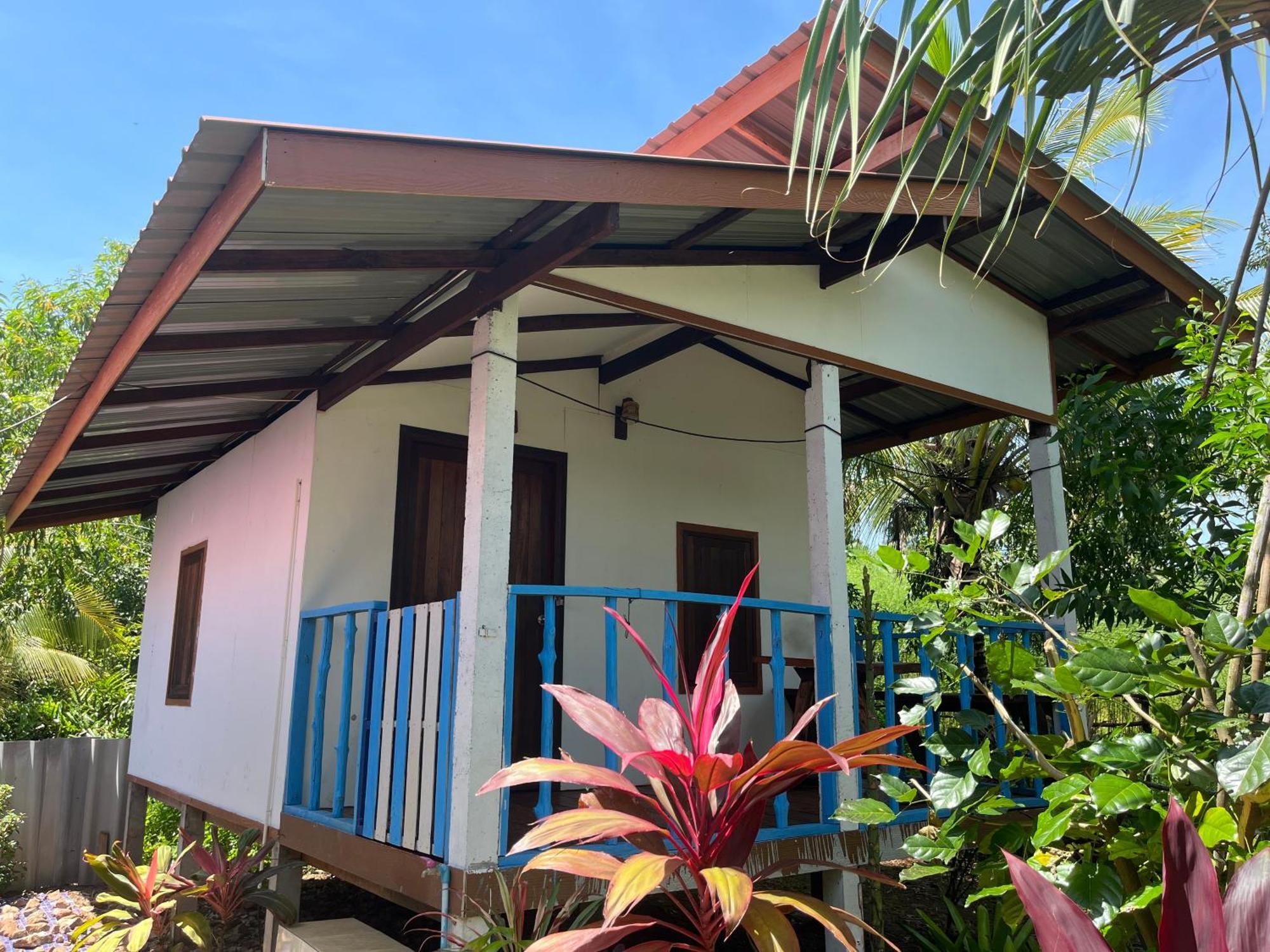 Blue Sky Bungalow Koh Jum Dış mekan fotoğraf